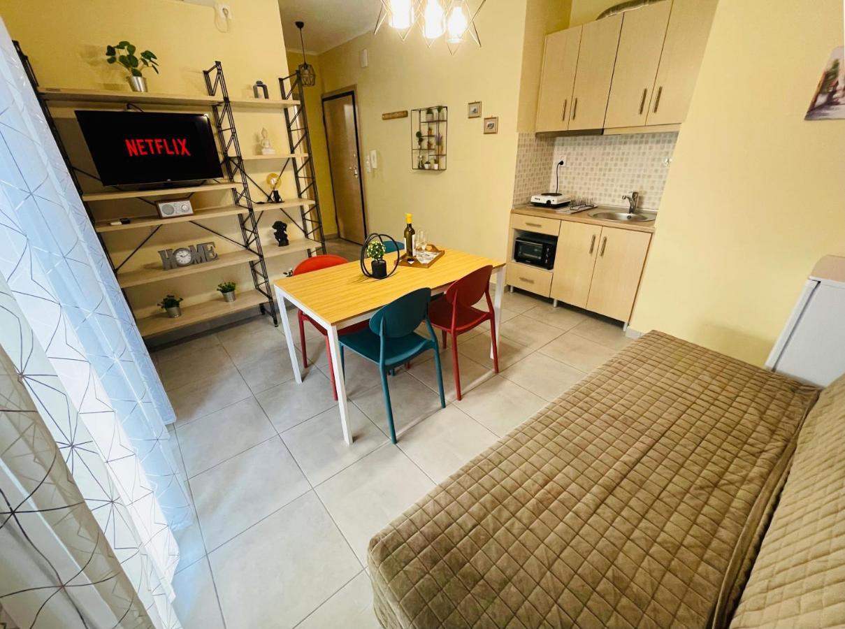 The Romantic Traveller I Apartment Kavala Exterior photo